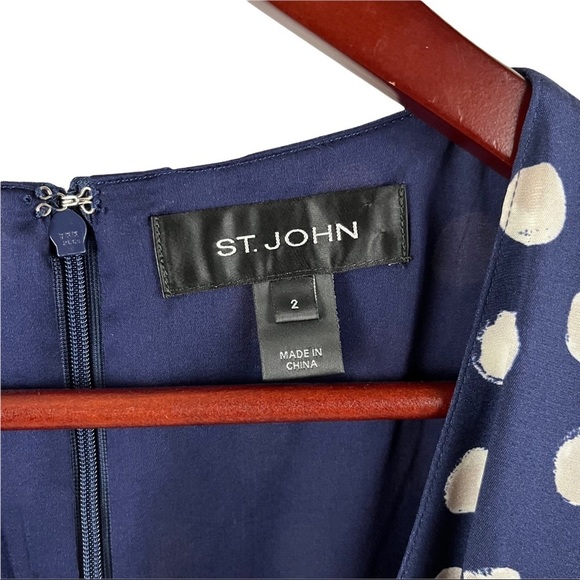 ST. JOHN Sleeveless Faux Wrap Silk Polka Dot Dress - Picture 12 of 13